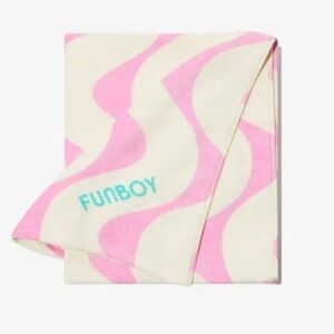 Fun boy Poolside Leisure Club Towel-NEW